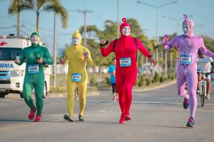 BIB: 6790, 6808, 6798
                            <button type="button" onclick="openModal(3257073)" class="btn btn-primary btn-sm float-right btn-popup" data-toggle="modal" data-target=".modal-high-quality">
                        <i class="fas fa-shopping-cart"></i> Add to Cart
                    </button>
                                            <button type="button" onclick="isThisMe(3257073, true)" class="btn btn-success btn-sm float-right btn-popup btn-isme hidden" data-toggle="tooltip" data-placement="bottom" title="นี่คือรูปของคุณใช่ไหม คลิกที่นี่เพื่อเอาเข้าอัลบั้ม">
                        <i class="fas fa-plus"></i> Add to album
                    </button>
                    <button type="button" onclick="isThisMe(3257073, false)" class="btn btn-warning btn-sm float-right btn-popup btn-isnotme hidden">
                        <i class="fas fa-ban"></i> Remove from album
                    </button>